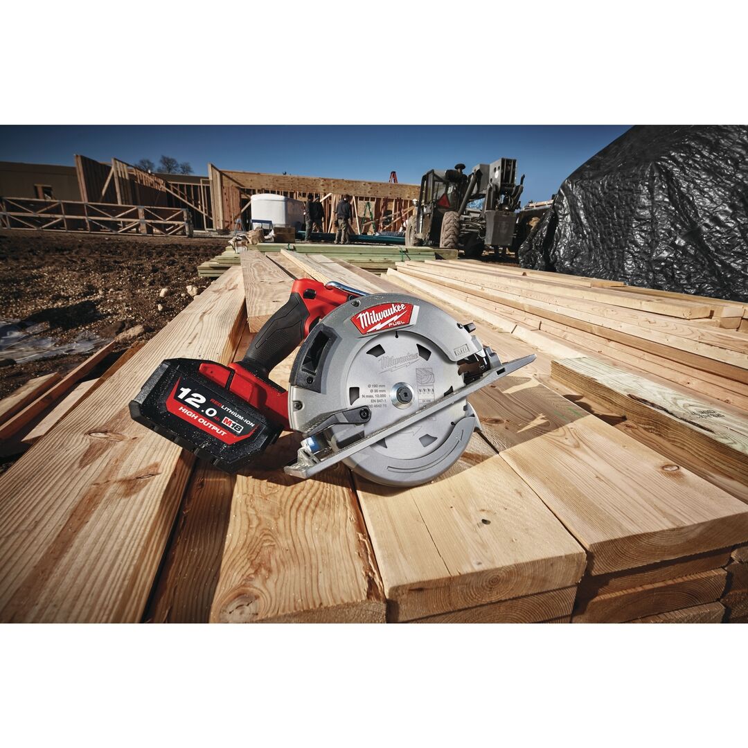 MILWAUKEE Akku-Kreissäge M18 FCS66-0C solo im Koffer MILWAUKEE Akku-Kreissäge M18 FCS66-0C solo im Koffer