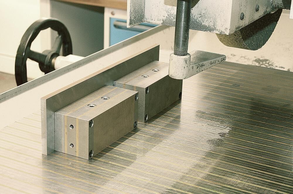 FLAIG Magnetspannblock Paar 250 x 50 x 52 mm