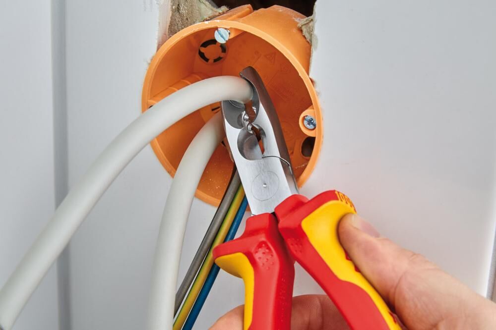 KNIPEX 13 46 165 Abmantelungszange isoliert Mehrko. VDE verch. 165 mm