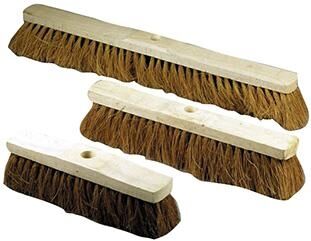 WEMAG Saalbesen Kokos 6-Reihig mit Schrägem Stielloch 40 cm WEMAG Saalbesen Kokos 6-Reihig mit Schrägem Stielloch 40 cm