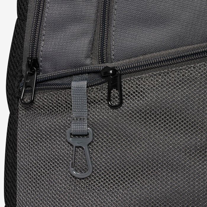 Nike Brasilia Rucksack ONE-SIZE Grey/Black Nike Brasilia Rucksack ONE-SIZE Grey/Black