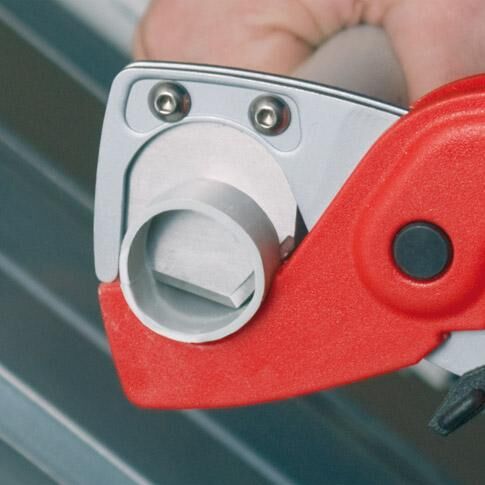 KNIPEX 90 20 185 PlastiCut Schlauch- Schutzrohrschneider glasfaserver. 185 mm