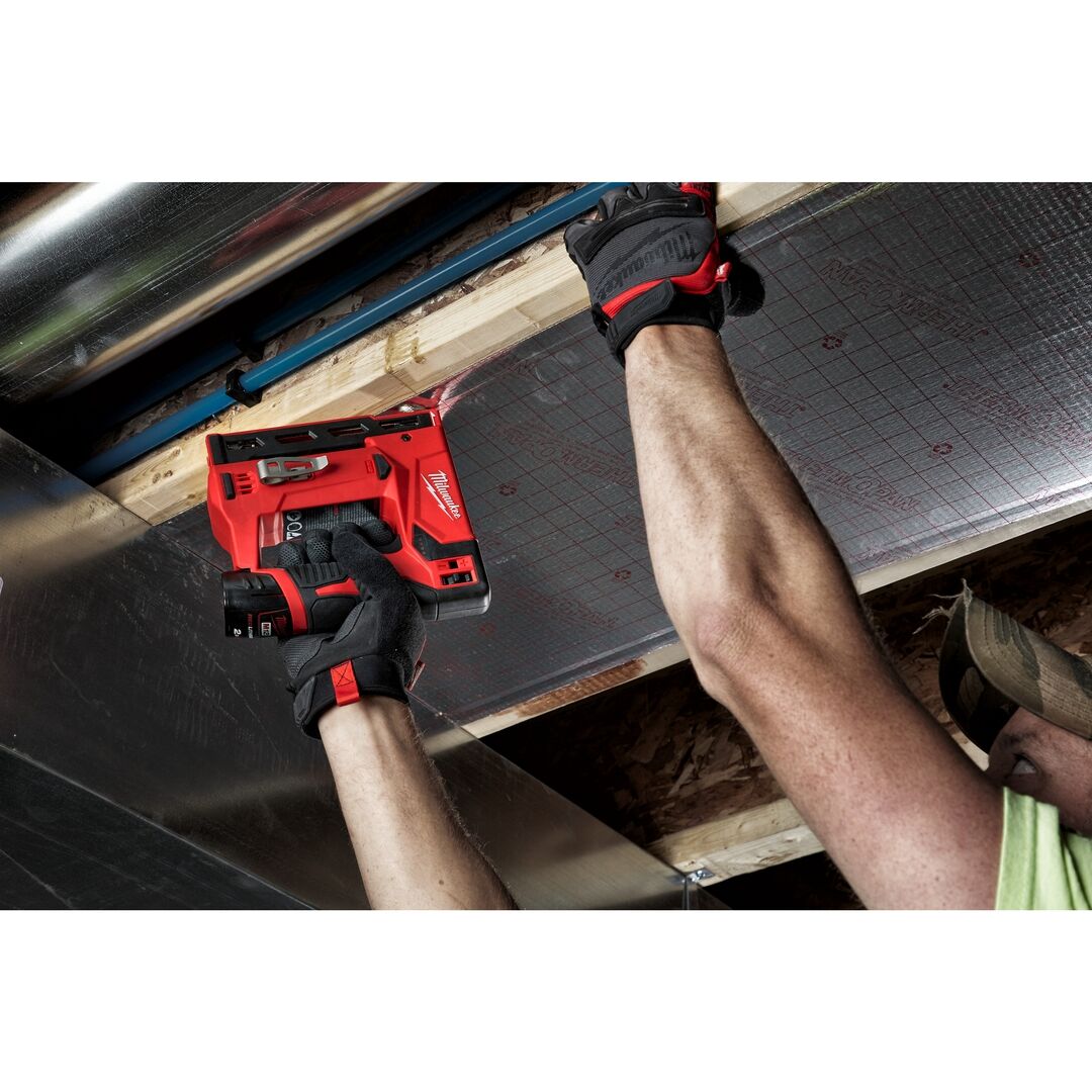 Milwaukee Akku- Tacker M12 BST-202X Milwaukee Akku- Tacker M12 BST-202X