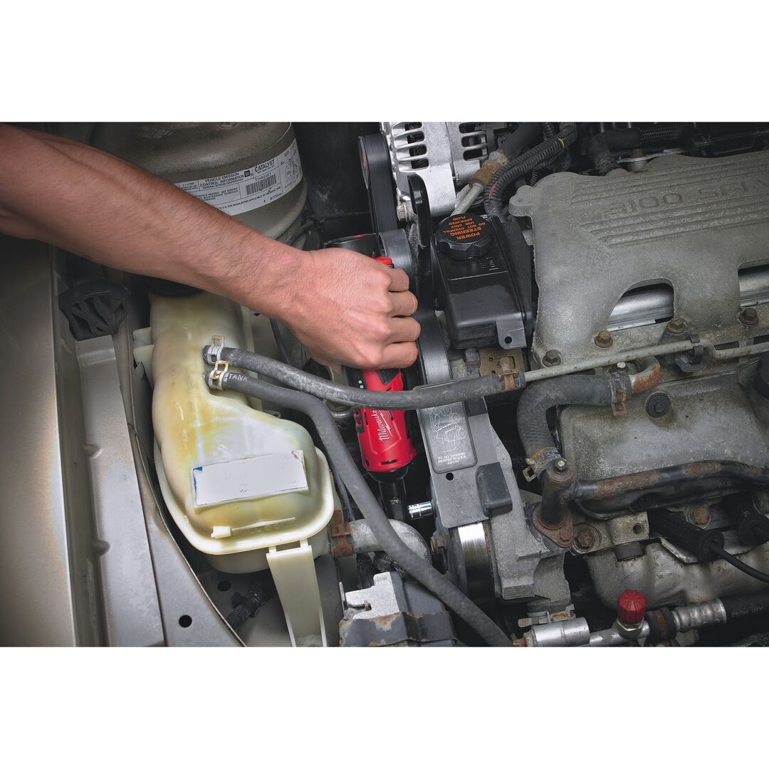 MILWAUKEE Akku-Ratsche M12 IR-201B (1/4")/2.0 Ah