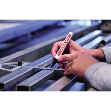 edding Lackmarker 750 4-750003 2-4mm Rundspitze permanent blau edding Lackmarker 750 4-750003 2-4mm Rundspitze permanent blau