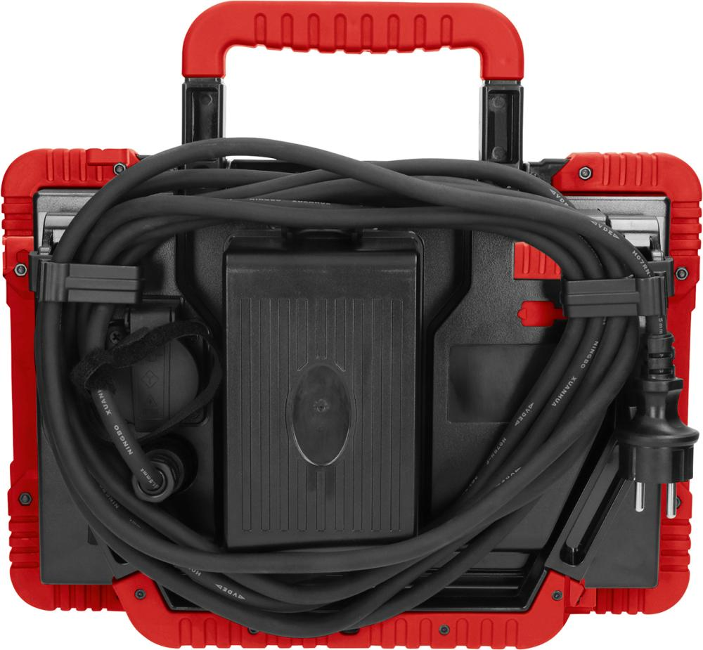 FORMAT Arbeitsleuchte Hybrid Wechselakkusystem 18V FORMAT Arbeitsleuchte Hybrid Wechselakkusystem 18V