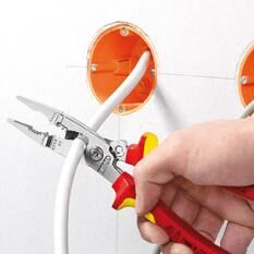 KNIPEX 13 96 200 T Elektro- Installationszange VDE verchr. 200 mm KNIPEX 13 96 200 T Elektro- Installationszange VDE verchr. 200 mm