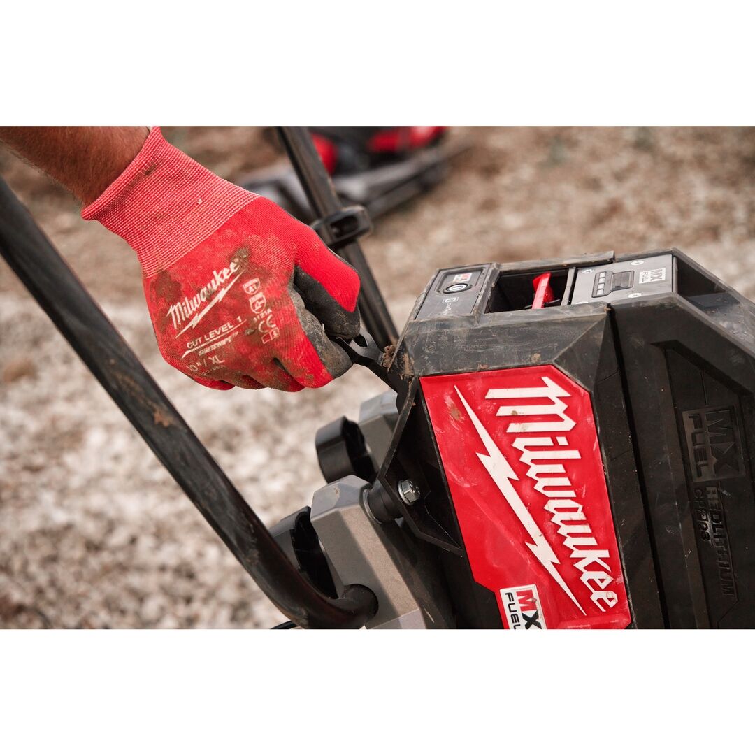 MILWAUKEE Akku-Vibrationsbohle MXF PSC-302