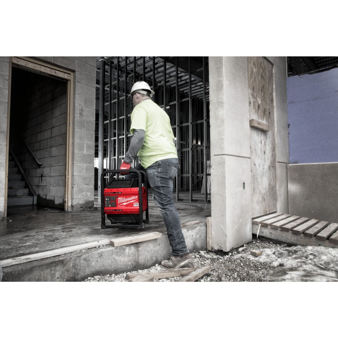 MILWAUKEE Generator MX FUEL, MXF PS-602