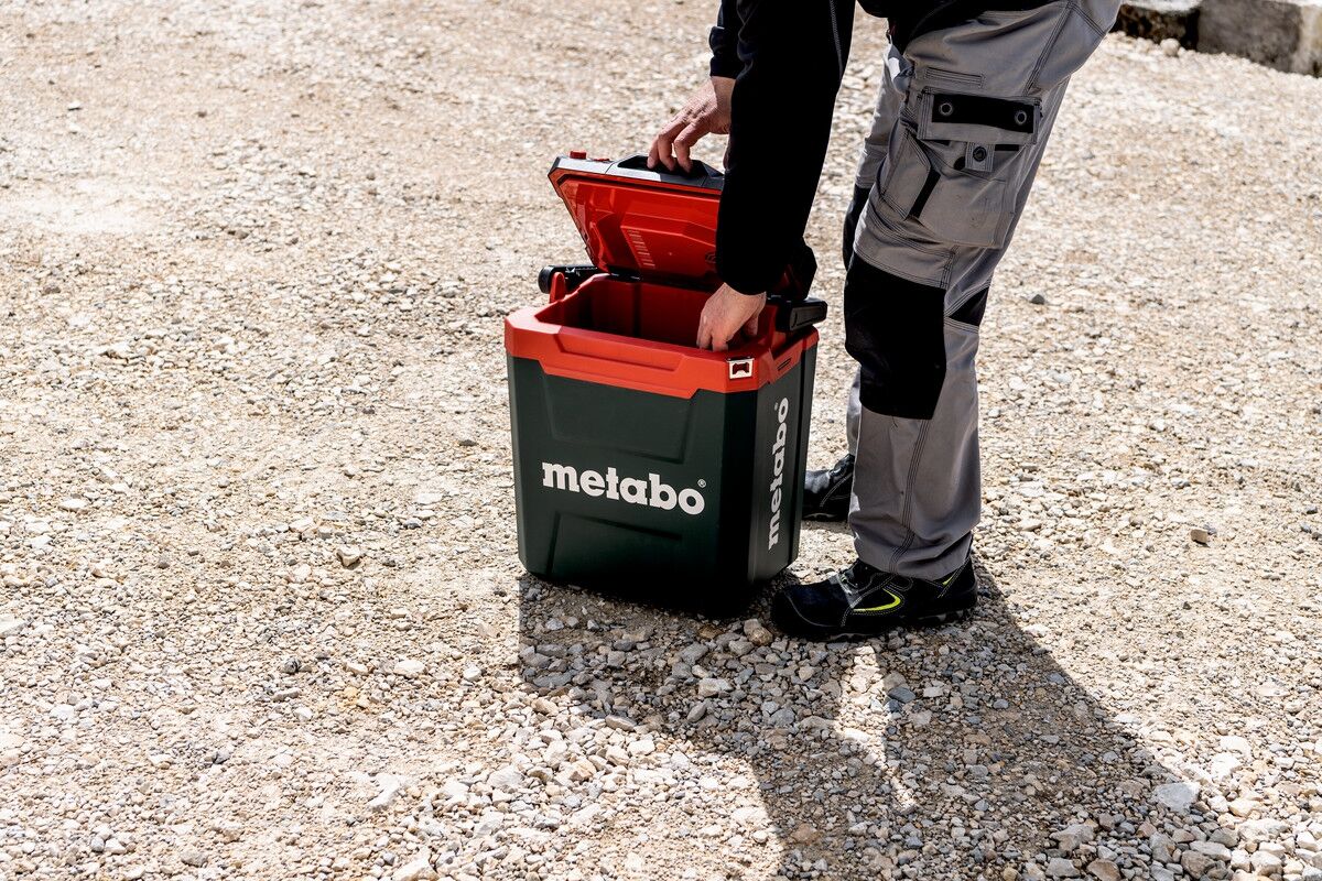 METABO Akku-Kühlbox KB 18 BL 18V, 24 L Volumen, im Karton METABO Akku-Kühlbox KB 18 BL 18V, 24 L Volumen, im Karton