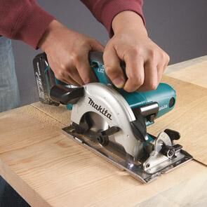 Akku-Handkreissäge 18 V DSS501Z Makita Akku-Handkreissäge 18 V DSS501Z Makita