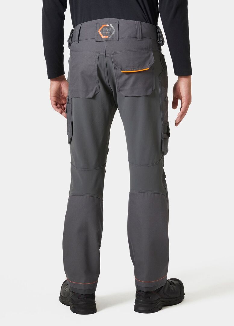HELLY HANSEN Chelsea Evo Bundhose 77446 Gr. C48 DARK GREY HELLY HANSEN Chelsea Evo Bundhose 77446 Gr. C48 DARK GREY