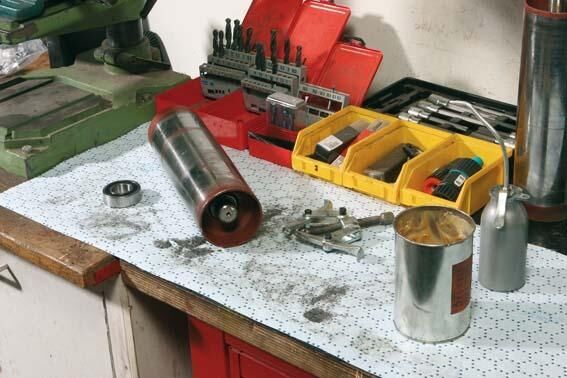 SCHOELLER Öl-Tücher Qualität SM VE à 1 perforierte Rolle 0,80x40m