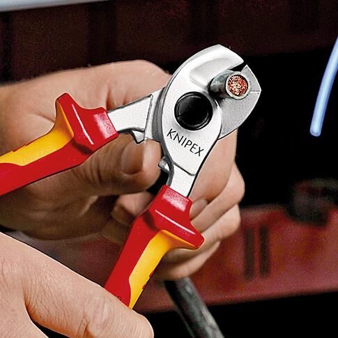 KNIPEX 95 16 165 T Kabelschere Mehrk. VDE, verchr. 165 mm KNIPEX 95 16 165 T Kabelschere Mehrk. VDE, verchr. 165 mm