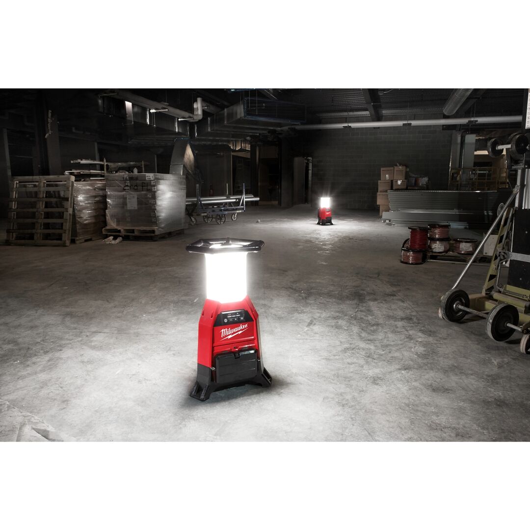MILWAUKEE Akku-Bauleuchte M18 ONESLDP-0 9.000 Lumen solo MILWAUKEE Akku-Bauleuchte M18 ONESLDP-0 9.000 Lumen solo